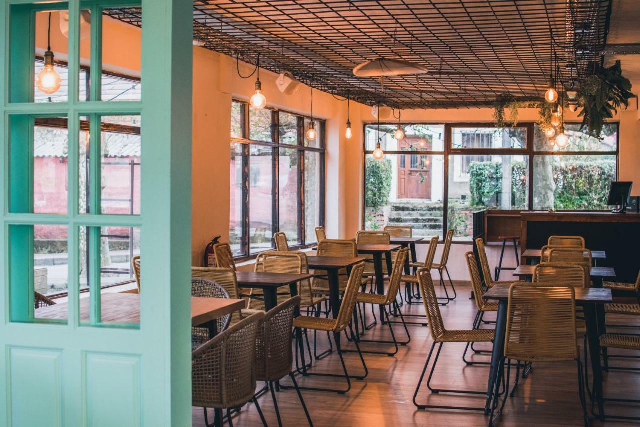 Latas Surf Lodge Лоредо Екстер'єр фото